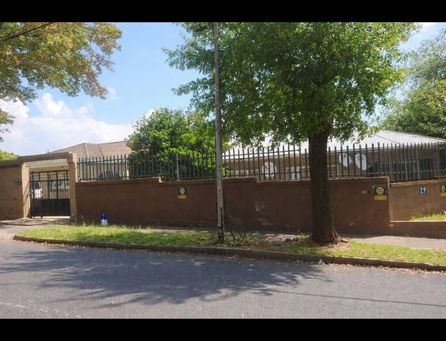 3 BEDROOM HOUSE FOR SALE IN ROSETTENVILLE